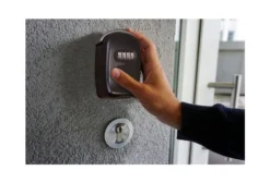 Phoenix KS0001C Key Safe 5 Phoenix KS0001C Key Safe -Safe Deposit Shop ks0001c 5 cropped