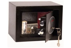 Phoenix SS0721K Compact Home Safe -Safe Deposit Shop ss0721k 3 1